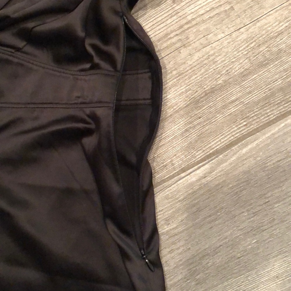 Limited Top - Picture 5 of 6